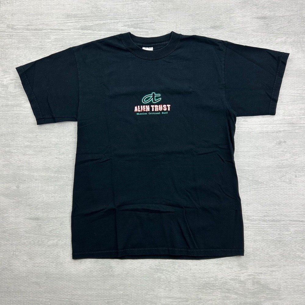 Vintage 90s Alien Trust Shirt Size Medium Black Mission Critical Surf Space